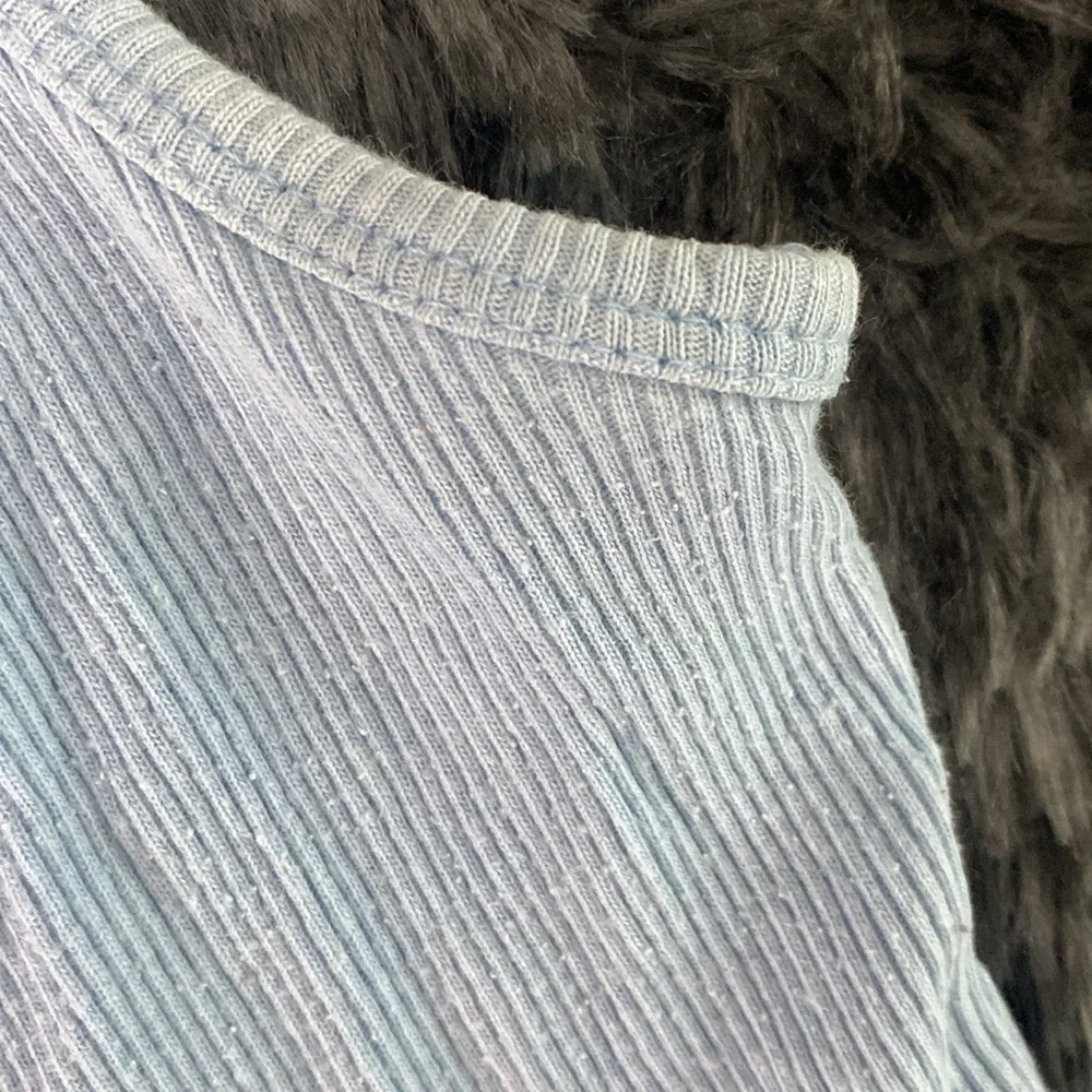 Baby blue ribbed tank top - Picture 5 of 16